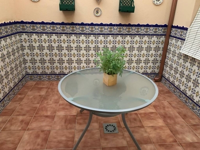 Venta Casa adosada Antequera. Buen estado con terraza 122 m²