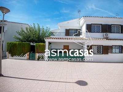 Venta Casa adosada Benicasim - Benicàssim. Con terraza 200 m²