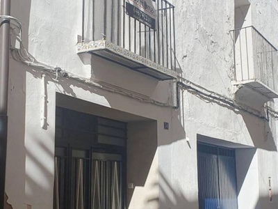 Venta Casa adosada en Calle de los dolores Gaibiel. Buen estado plaza de aparcamiento con balcón 120 m²