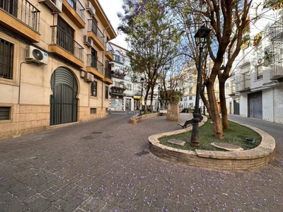 Venta Casa adosada Jaén. Con terraza 161 m²