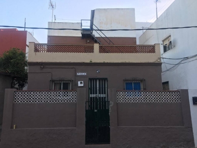 Venta Casa unifamiliar Algeciras. 130 m²
