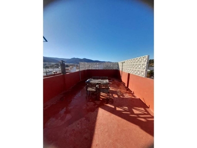 Venta Casa unifamiliar Algeciras. Buen estado 140 m²