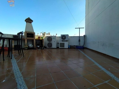 Venta Casa unifamiliar Arcos de la Frontera. Con terraza 74 m²