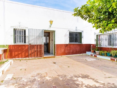 Venta Casa unifamiliar Chiclana de la Frontera. 125 m²
