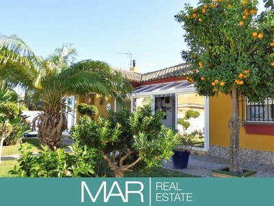 Venta Casa unifamiliar Chiclana de la Frontera. 200 m²