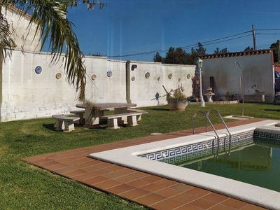 Venta Casa unifamiliar Chiclana de la Frontera. 205 m²