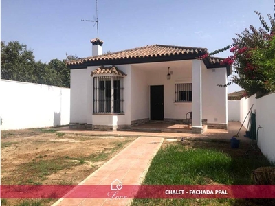 Venta Casa unifamiliar Chiclana de la Frontera. Con terraza 95 m²