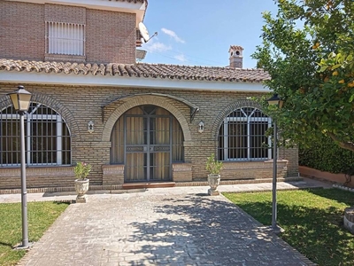 Venta Casa unifamiliar El Puerto de Santa María. Buen estado con terraza 180 m²