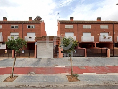 Venta Casa unifamiliar en Calle Carrer de Sant Jaume 207 Almassora. Buen estado con terraza 156 m²