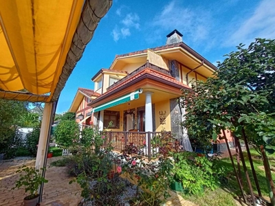 Venta Casa unifamiliar en Calle Llatazos Liendo. Buen estado con terraza 209 m²