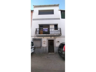 Venta Casa unifamiliar en Calle NARANJO Ceclavín. Buen estado con terraza 141 m²