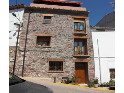 Venta Casa unifamiliar en Calle paseo Vilafamés. Buen estado con terraza 216 m²