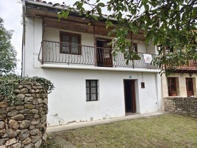 Venta Casa unifamiliar en Calle Pedraita Santiurde de Toranzo. A reformar 276 m²