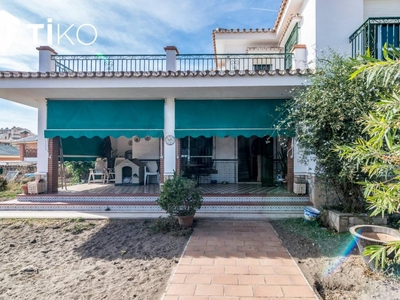 Venta Casa unifamiliar en Cercote (el CaÑuelo) Vélez-Málaga. 273 m²