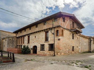 Venta Casa unifamiliar en la iglesia 12 Bugedo. Con terraza 429 m²