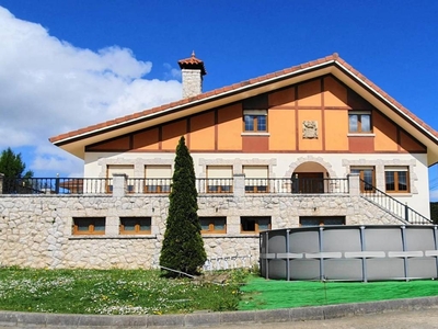 Venta Casa unifamiliar en LiaÑo-bofetan 114 Villaescusa (Cantabria). Con terraza 403 m²