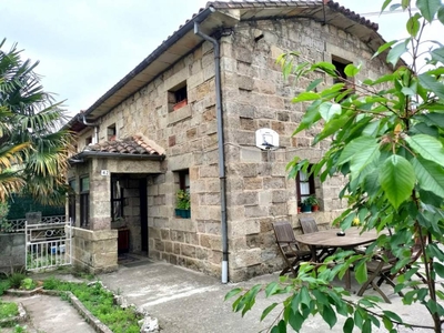 Venta Casa unifamiliar en Mies del Monte 42 Los Corrales de Buelna. Buen estado 126 m²