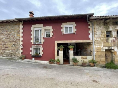 Venta Casa unifamiliar en Poblado Collado 8 Cieza (Cantabria). Buen estado 180 m²