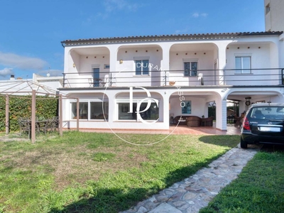 Venta Casa unifamiliar en Ridaura Castell-Platja d'Aro. Con terraza 185 m²