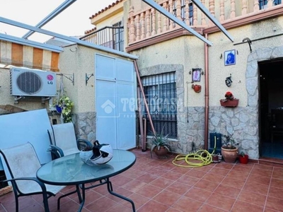 Venta Casa unifamiliar Jerez de la Frontera. Plaza de aparcamiento con terraza 120 m²