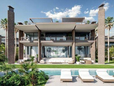 Venta Casa unifamiliar Marbella. Con terraza 1115 m²