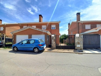 Venta Casa unifamiliar Pioz. 106 m²