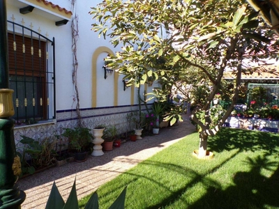 Venta Casa unifamiliar Torreblanca. Con terraza 236 m²