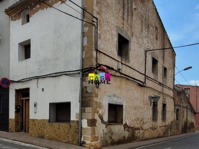 Venta Chalet Cabanes (Castellón - Castelló). Buen estado plaza de aparcamiento 300 m²