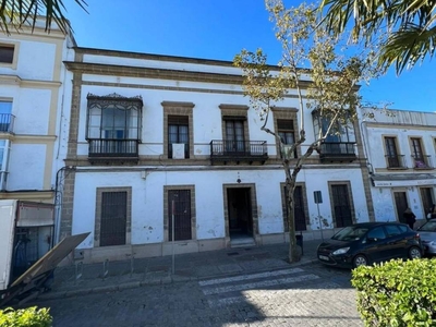 Venta Chalet en San Juan Grande Jerez de la Frontera. A reformar con balcón 969 m²
