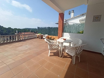 Venta Chalet Lloret de Mar. Plaza de aparcamiento 125 m²