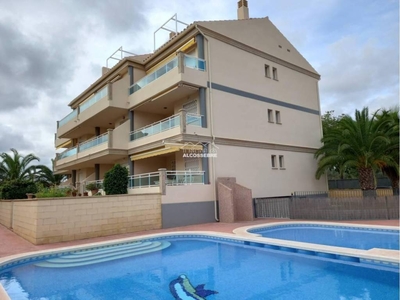 Venta Piso Alcalà de Xivert-Alcossebre. Piso de dos habitaciones en Calle Xaloc. Buen estado primera planta con terraza