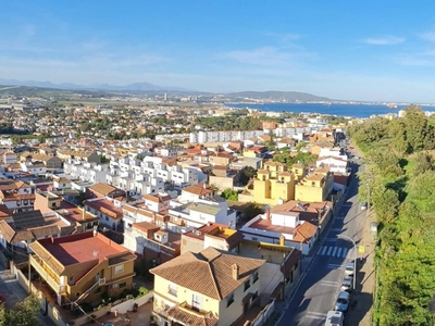 Venta Piso Algeciras. Piso de dos habitaciones Sexta planta con terraza