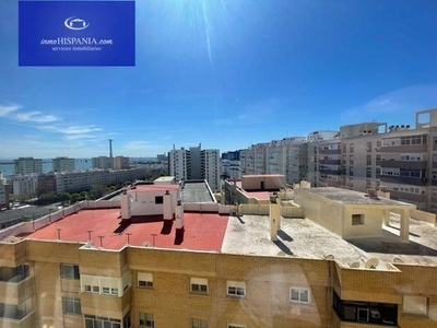 Venta Piso Cádiz. Piso de tres habitaciones 11