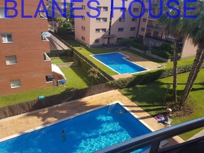 Venta Piso Lloret de Mar. Piso de dos habitaciones en Calle Pere Codina i Mont. Buen estado tercera planta con terraza