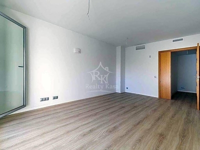 Venta Piso Mijas. Piso de tres habitaciones en Calle Antonio Machado. Buen estado tercera planta