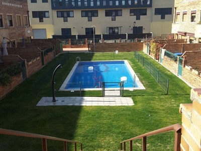 Venta Piso Miranda de Ebro. Piso de tres habitaciones Primera planta