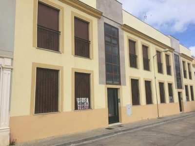 Venta Piso Montilla. Piso de tres habitaciones