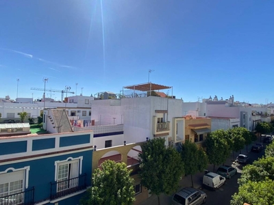 Venta Piso Sevilla. Piso de tres habitaciones Segunda planta