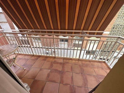 Venta Piso Vélez-Málaga. Piso de tres habitaciones Muy buen estado segunda planta con terraza