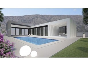 Casa-Chalet en Venta en Pinoso Alicante