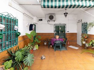 CASA UNIFAMILIAR EN VENTA