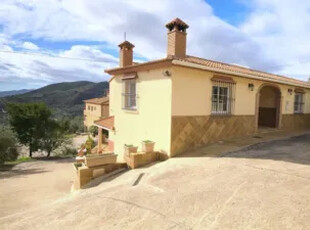 Chalet en venta en Carretera Periana Mondron, Número 0