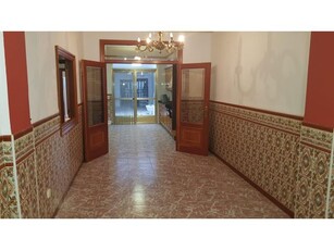 OPORTUNIDAD VENTA DE CASA INDEPENDIENTE EN BENIFAIO!!!