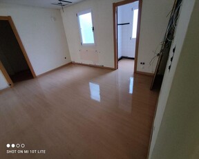 Piso en venta en Ferrol de 77 m²