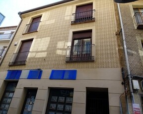 Piso en venta en Segovia de 72 m²