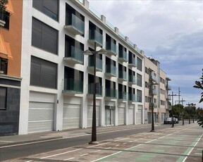 Piso en venta en Vilanova I La Geltrú de 84 m²