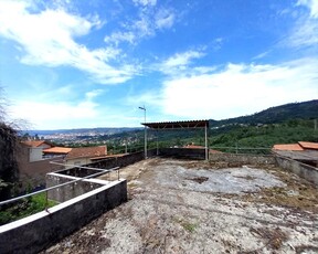 Unifamiliar en venta en Ourense de 56 m²