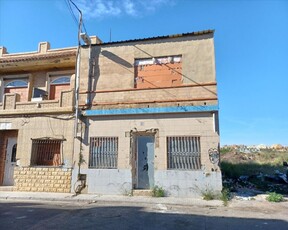 Unifamiliar en venta en Sagunto/sagunt de 218 m²