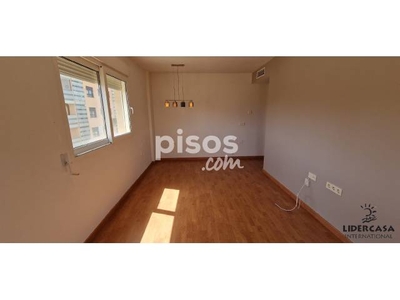 Apartamento en alquiler en Juan Carlos I