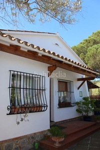 Casa con 5 habitaciones con piscina, calefacción y jardín en Sant Cugat del Vallès